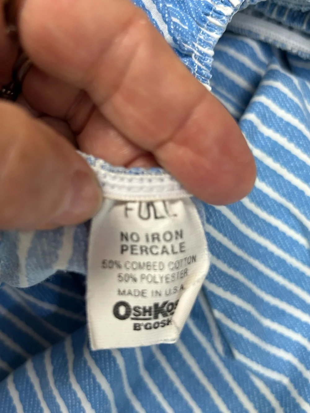 OSHKOSH B’Gosh Blue with White Stripe SHEET, size Full, Fitted. Vintage. Ex cond